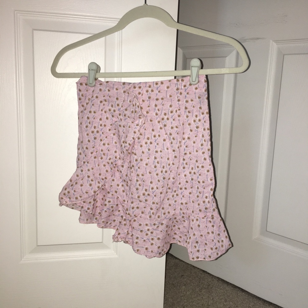 Two Piece - Picture 2 of 2